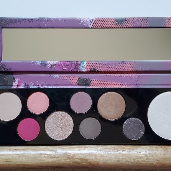 MAC Cosmetics Other - MAC Risk Taker Palette